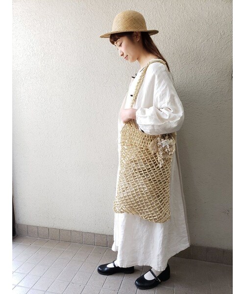 m.soeur（エムスール）の「【Lilaf限定*】ラフィア素材の編み上げショルダーバッグ＊  Beige（ショルダーバッグ・レディース・その他）」の2枚目の写真