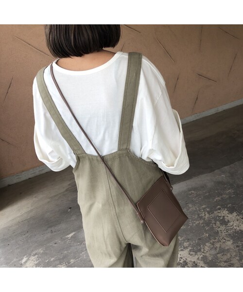 copine（コピン）の「大人可愛いサイズ感！フェイクレザーミニポシェット(3color)【クリックポスト対象商品】（ショルダーバッグ・レディース・その他）」の9枚目の写真