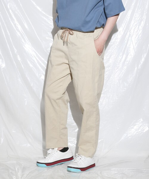 BOYSHE（ボーイシー）の「クララ コットンxストレッチ フリンジパンツ（ウォッシング加工）ベージュ（その他パンツ・レディース・その他）」の3枚目の写真