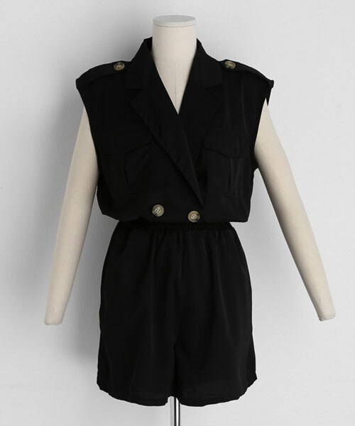 DHOLIC（ディーホリック）の「スリーブレスショートオールインワン（つなぎ/オールインワン・レディース・グリーン/ブラック/ベージュ・FREE）」の2枚目の写真