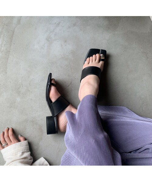 Lavish Gate（ラヴィッシュゲート）の「shoes-02104　足袋ソール　ヒールサンダル 　ブラック　ホワイト（サンダル・レディース・その他）」の11枚目の写真