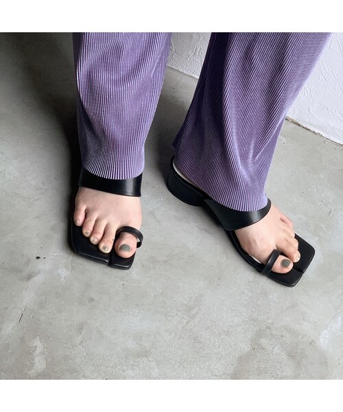 Lavish Gate（ラヴィッシュゲート）の「shoes-02104　足袋ソール　ヒールサンダル 　ブラック　ホワイト（サンダル・レディース・その他）」の10枚目の写真