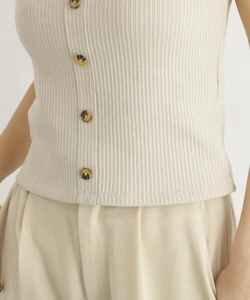 OZOC（オゾック）の「[洗える]ノースリ前ボタンプルオーバー（トップス・レディース・ナチュラル(050)/ベージュ(052)/ダークブラウン(043)・38(M)）」の17枚目の写真