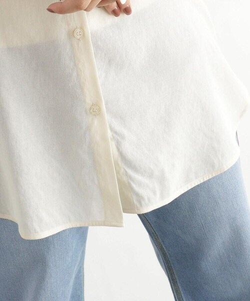 OZOC（オゾック）の「【洗える】シアーシャツ（トップス・レディース・マスタード(033)/キャメル(041)/ダークブラウン(043)/ライトベージュ(051)/モデル情報:身長168cm 着用サイズ38(M)・38(M)）」の17枚目の写真