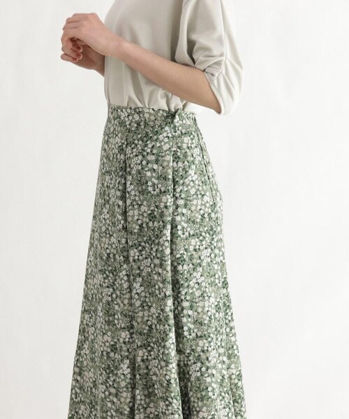 OZOC（オゾック）の「[洗える]プチフラワーマーメイドロングスカート（スカート・レディース・グリーン(122)/ナチュラル(150)・38(M)）」の7枚目の写真