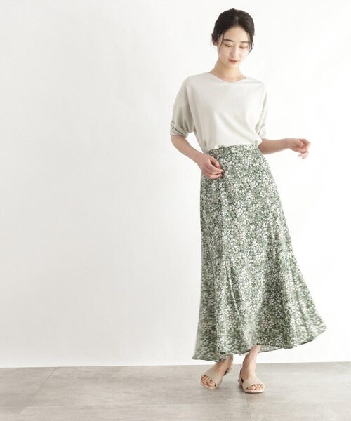OZOC（オゾック）の「[洗える]プチフラワーマーメイドロングスカート（スカート・レディース・グリーン(122)/ナチュラル(150)・38(M)）」の12枚目の写真