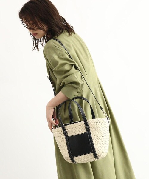 OZOC（オゾック）の「配色ペーパートートバッグ（バッグ・レディース・ブラック(519)/ブラウン(542)・00）」の9枚目の写真