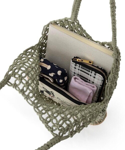 OZOC(オゾック)の「マクラメトートバッグ(バッグ・レディース・アイボリー(004)/ブラウン(042)/カーキ(027)・00)」の7枚目の写真