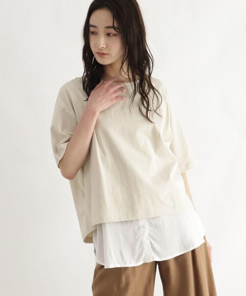 OZOC(オゾック)の「シャツレイヤード風Tシャツ(トップス・レディース・カーキ(027)/マスタード(033)/ライトベージュ(051)/タバコブラウン(054)・26(S)/38(M)/50(L))」の3枚目の写真