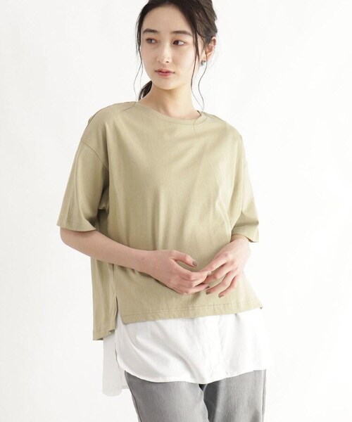 OZOC(オゾック)の「シャツレイヤード風Tシャツ(トップス・レディース・カーキ(027)/マスタード(033)/ライトベージュ(051)/タバコブラウン(054)・26(S)/38(M)/50(L))」の1枚目の写真