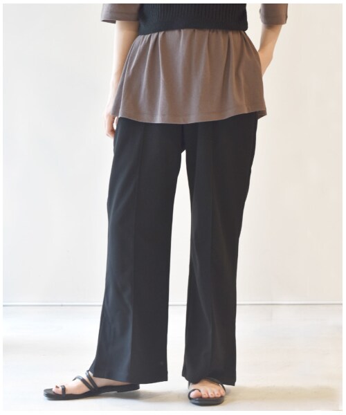 w closet（ダブルクローゼット）の「カットジョーゼットセミフレアパンツ（パンツ・レディース・Lベージュ/モスカーキ/ブラウン/アカチャ/ブラック・FREE/M/L）」の9枚目の写真