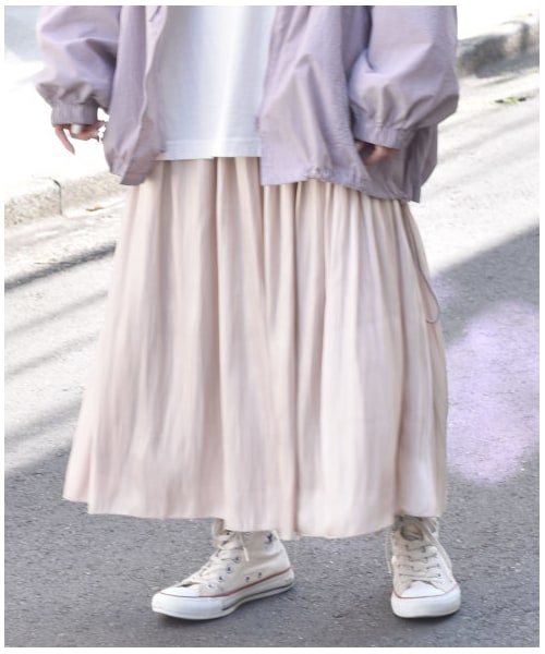 w closet（ダブルクローゼット）の「シャイニーサテン×チュール リバーシブルスカート（スカート・レディース・エクリュ/Sグレー/Lモカ/サックス/ミント/ブラウン・FREE）」の15枚目の写真