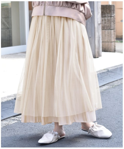 w closet（ダブルクローゼット）の「シャイニーサテン×チュール リバーシブルスカート（スカート・レディース・エクリュ/Sグレー/Lモカ/サックス/ミント/ブラウン・FREE）」の14枚目の写真