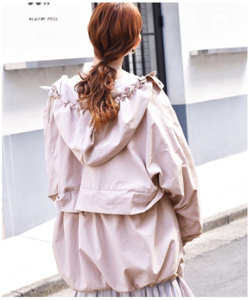w closet（ダブルクローゼット）の「2WAYフードZIPマウンテンパーカー