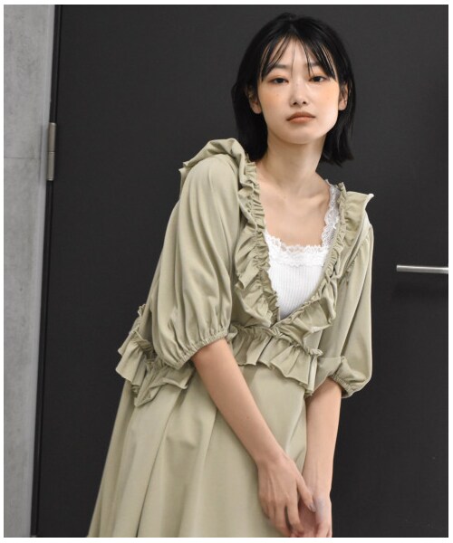 w closet（ダブルクローゼット）の「【Alley】フリルトップス（トップス・レディース・オリーブ/モカ/グリーン・FREE/M/L）」の8枚目の写真