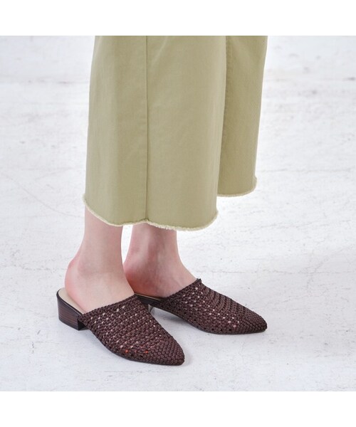 ORiental TRaffic(オリエンタルトラフィック)の「サテンメッシュスリッパ(シューズ・レディース・ブラウン/ゴールド/グリーン・S/M/L/LL)」の12枚目の写真