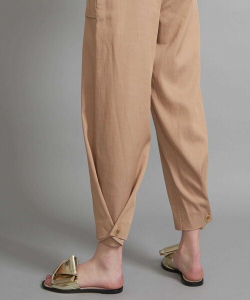 FEMMENT（ファモン）の「トリアセデニムベイカーパンツ（パンツ・レディース・BLACK/BEIGE/ORG・1/2/MODEL:176cm/kg SIZE:2）」の10枚目の写真