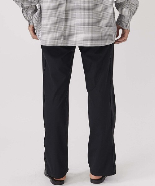 Name.（ネーム）の「STRETCH NYLON TRACK PANTS（パンツ・メンズ・BLACK・0/1/2）」の6枚目の写真