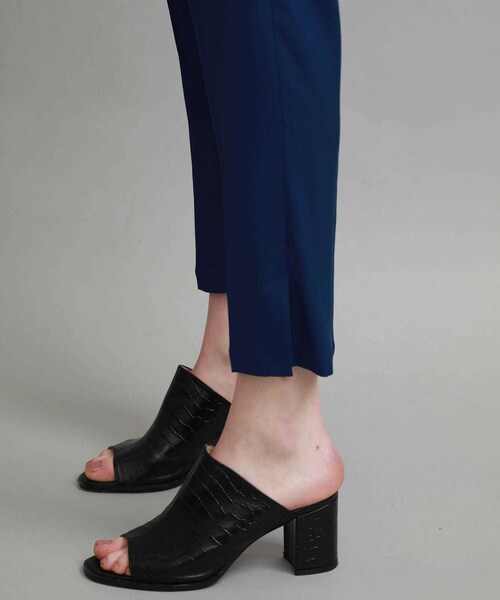 08sircus(ゼロエイトサーカス)の「ストレッチバックサテンジョッパーズパンツ(パンツ・レディース・BLACK/NAVY・0/1)」の10枚目の写真