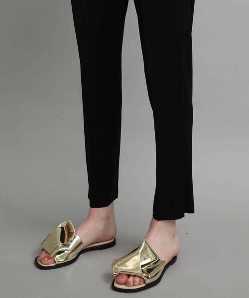 08sircus(ゼロエイトサーカス)の「ストレッチバックサテンジョッパーズパンツ(パンツ・レディース・BLACK/NAVY・0/1)」の19枚目の写真