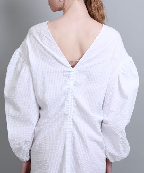 Uhr（ウーア）の「ギャザリングドレス（）」 - WEAR 