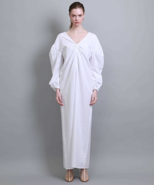 Uhr（ウーア）の「ギャザリングドレス（）」 - WEAR 