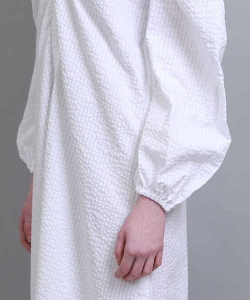 Uhr（ウーア）の「ギャザリングドレス（）」 - WEAR 