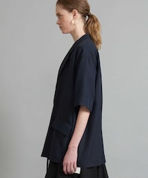 UJOH（ウジョー）の「ハーフスリーブボックスジャケット