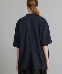 UJOH（ウジョー）の「ハーフスリーブボックスジャケット