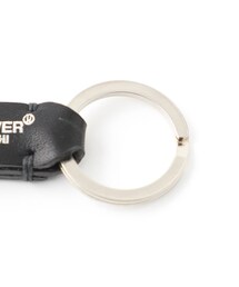 UNDERCOVER（アンダーカバー）の「カナビラキーホルダー