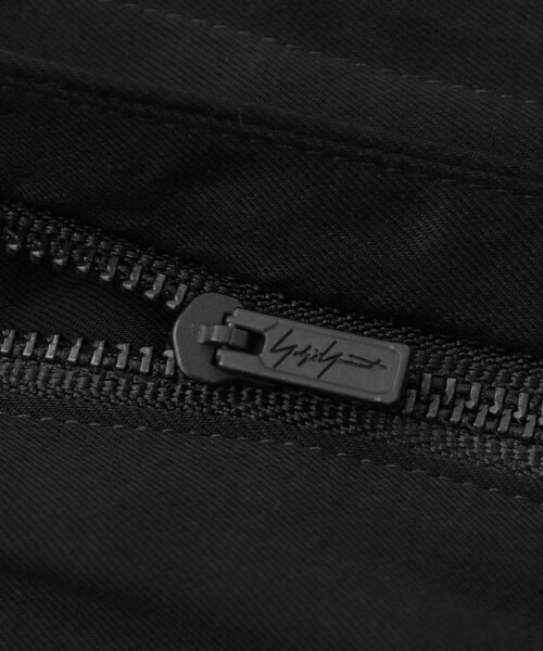 Yohji Yamamoto(ヨウジヤマモト)の「E-バルーンパンツ(パンツ・メンズ・BLACK・2/3)」の8枚目の写真