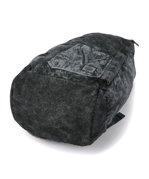 STONE ISLAND（ストーンアイランド）の「STONE ISLAND(ストーンアイランド) ﾘｭｯｸ（バッグ・メンズ・BLACK・F）」の4枚目の写真