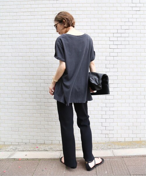 Deuxieme Classe(ドゥーズィエムクラス)の「SWING RIB パンツ(パンツ・ブラック/36/在庫なし/38)」の6枚目の写真