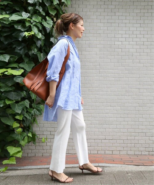 Deuxieme Classe(ドゥーズィエムクラス)の「SWING RIB パンツ(パンツ・ブラック/36/在庫なし/38)」の13枚目の写真