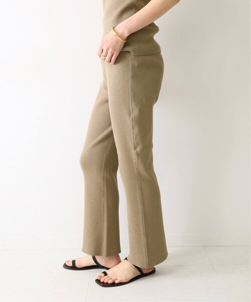 Deuxieme Classe(ドゥーズィエムクラス)の「SWING RIB パンツ(パンツ・ブラック/36/在庫なし/38)」の18枚目の写真