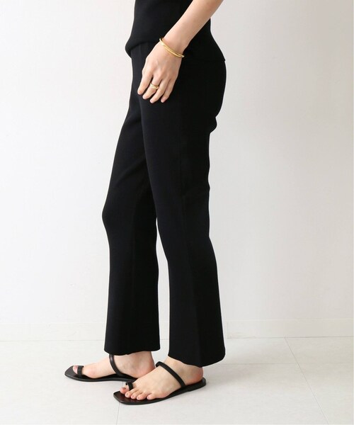 Deuxieme Classe(ドゥーズィエムクラス)の「SWING RIB パンツ(パンツ・ブラック/36/在庫なし/38)」の8枚目の写真