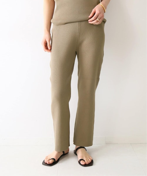 Deuxieme Classe(ドゥーズィエムクラス)の「SWING RIB パンツ(パンツ・ブラック/36/在庫なし/38)」の3枚目の写真