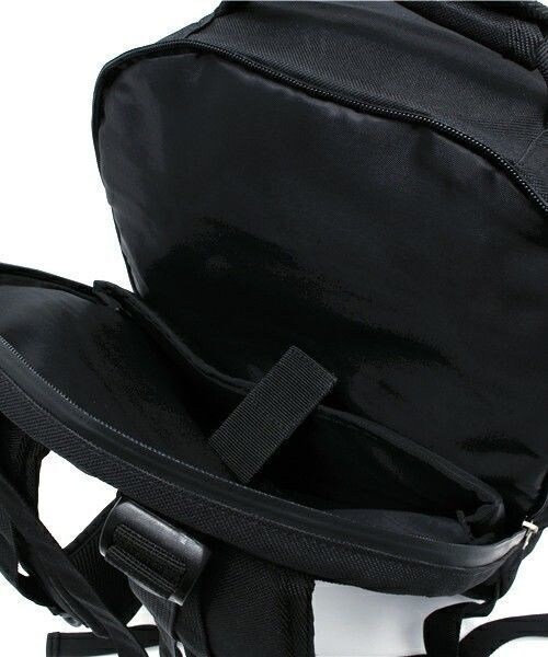 INDISPENSABLE （インディスペンサブル）の「INDISPENSABLE/IDP.Daypack“JAZZ”（バックパック/リュック・メンズ・ブラック/グレー/ネイビー/カモフラージュ・FREE）」の15枚目の写真