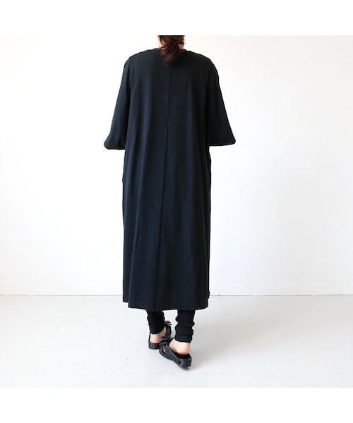 新入荷 UNIVERSAL TISSU（ユニヴァーサルティシュ）の「UNIVERSAL TISSU ワンピース