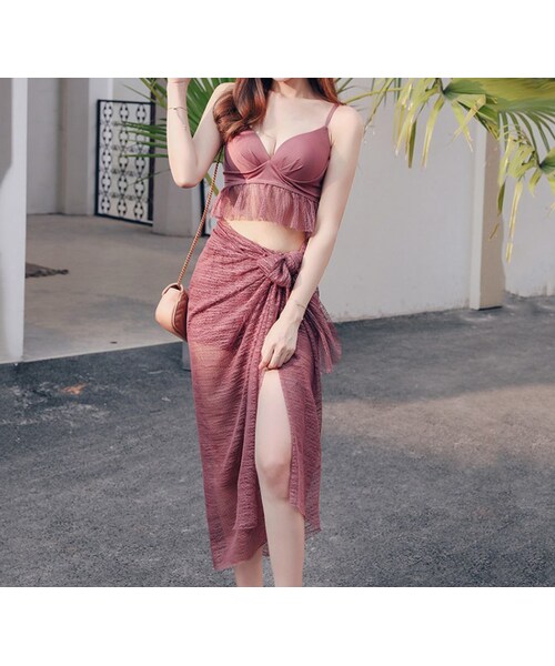 no brand（ノーブランド）の「3点セット  フリルビキニ  スカート タンキニ  セパレート     ビスチェ   フェミニン  水着     体型カバー  リゾート   海   ビーチ   ブラウン  ブルー   ブラック（水着・レディース・その他）」の6枚目の写真