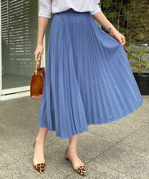 DHOLIC(ディーホリック)の「シフォンプリーツスカート(スカート・レディース・ブルー/ブラック/ベージュ・FREE)」の1枚目の写真