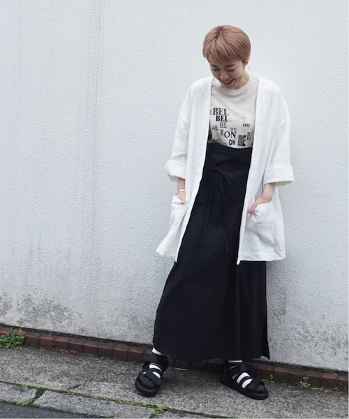 【なこです】ムジ.サッカーストライプ Vネックガウンジャケット　ブラック JOURNAL STANDARD LUXE（ジャーナルスタンダード ラックス）の