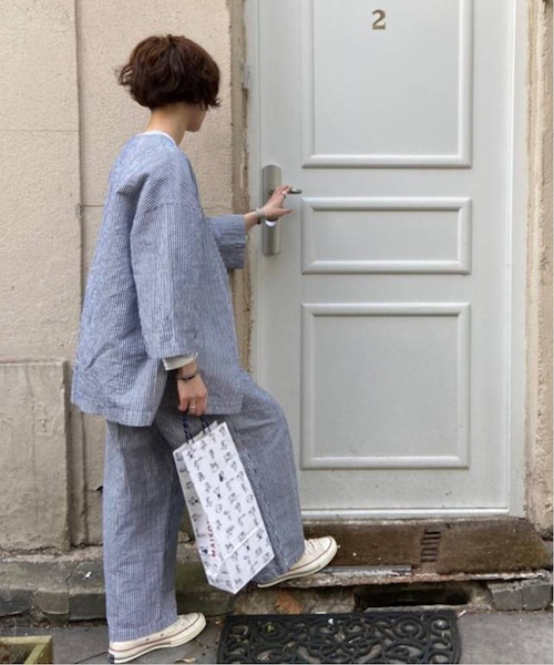 【なこです】ムジ.サッカーストライプ Vネックガウンジャケット　ブラック JOURNAL STANDARD LUXE（ジャーナルスタンダード ラックス）の
