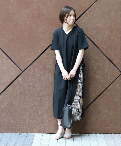 B.C STOCK（ベーセーストック）の「シルケットテンジクサイドプリーツワンピース◆（ワンピース/ドレス・ブラック/フリー/在庫なし）」の5枚目の写真