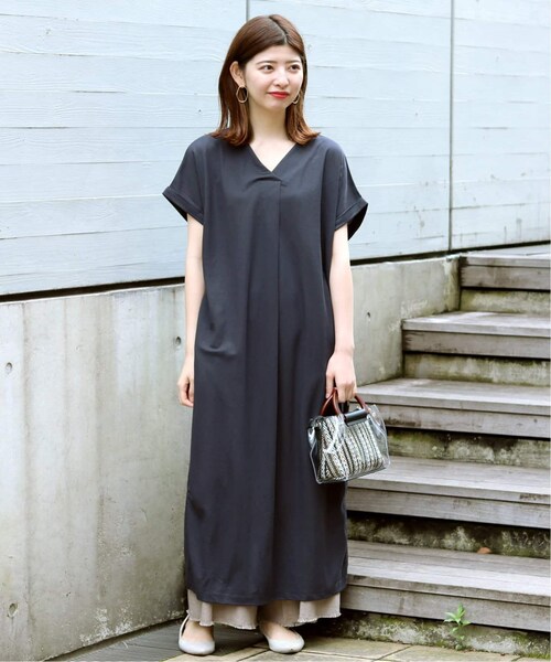 B.C STOCK(ベーセーストック)の「カットミラノスキッパーワンピース◆(ワンピース/ドレス・ブラック/フリー/在庫あり)」の4枚目の写真