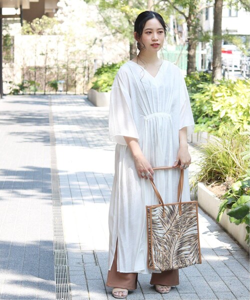 B.C STOCK（ベーセーストック）の「ボタニカルトートBAG◆（バッグ・キャメル/フリー/在庫あり/(025)）」の7枚目の写真