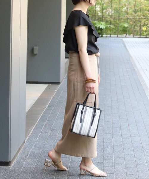 B.C STOCK(ベーセーストック)の「パイピングストライプトートBAG◆(バッグ・ブラック/フリー/(001)/在庫なし)」の6枚目の写真