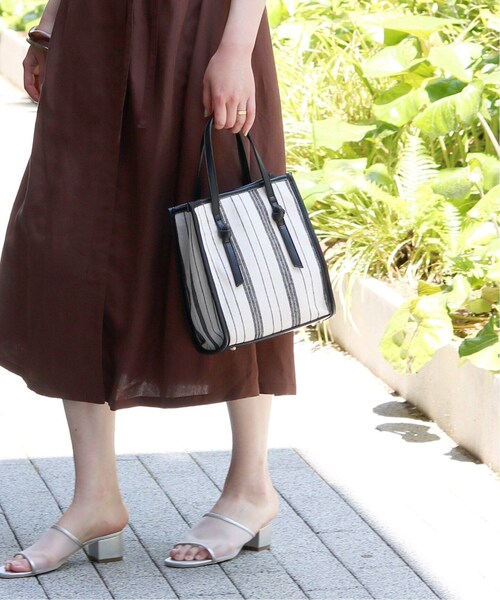 B.C STOCK(ベーセーストック)の「パイピングストライプトートBAG◆(バッグ・ブラック/フリー/(001)/在庫なし)」の10枚目の写真