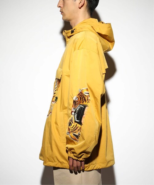 WISM（ウィズム）の「BITING EMBROIDERY ANORAK（）」 - WEAR