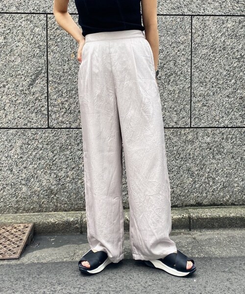PAGEBOY（ページボーイ）の「クラッシュサテンパンツ（パンツ・レディース・ブラック/グレージュ/ライム・F）」の8枚目の写真